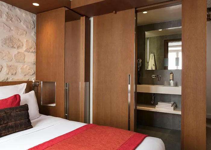 Hotel Select