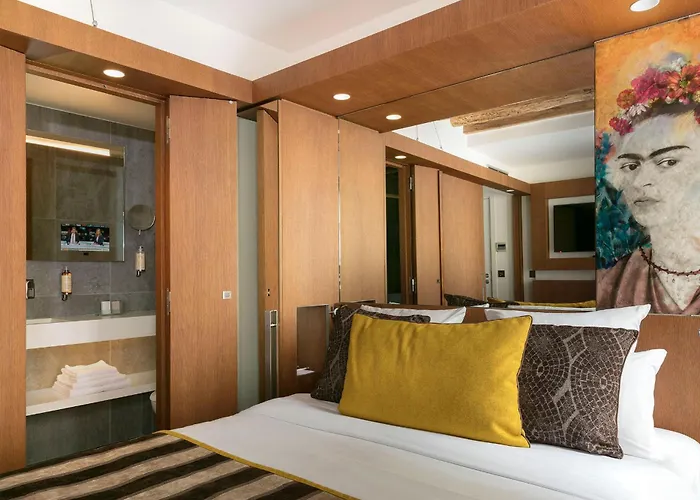 Hotel Select