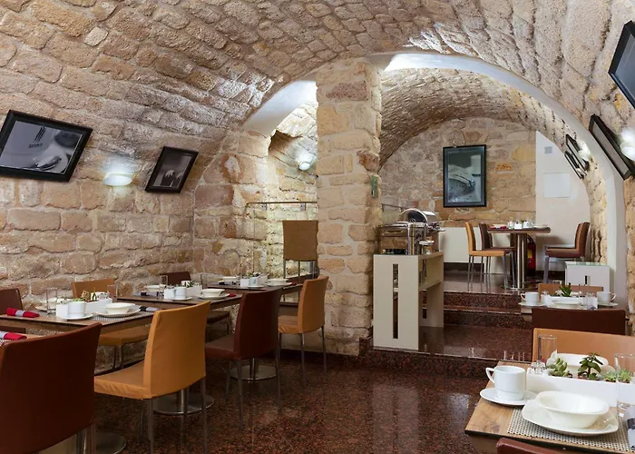 Hotel Select Paris