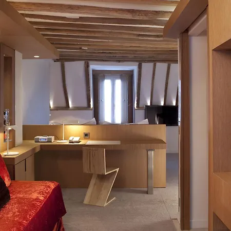 Hotel Select 4*