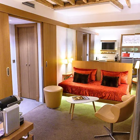 Hotel Select 4*