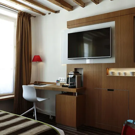 Otel Select 4*