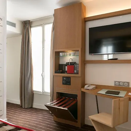 Select 4* Paříž